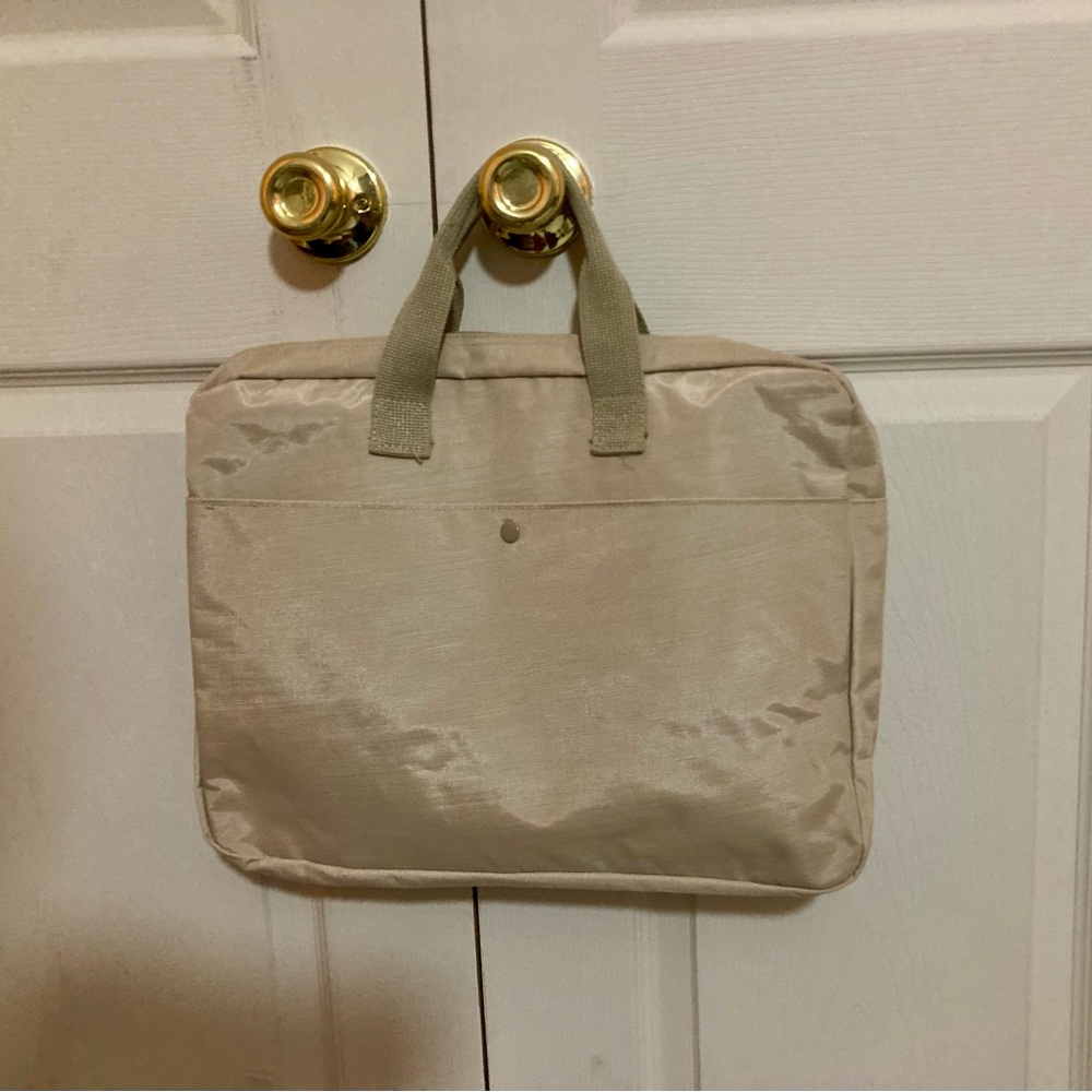 🍎 Beige Zippered Briefcase Document Bag 2 Compartments NWOT